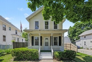 Building Photo - 412 Scott St