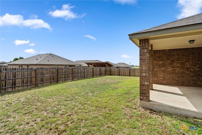 Building Photo - 9308 Everly Dr