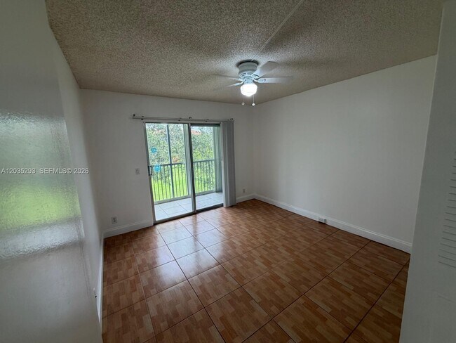 Building Photo - 13355 SW 9th Ct