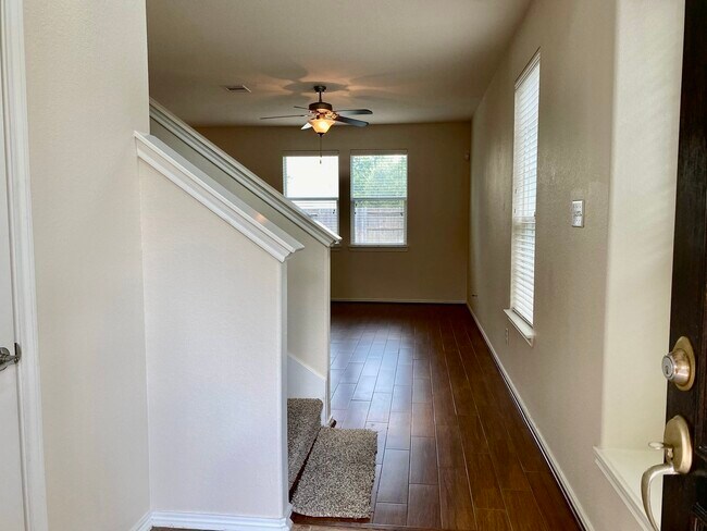 Building Photo - 6407 Densberry Ln