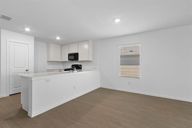Building Photo - 11333 Rodeo Dr