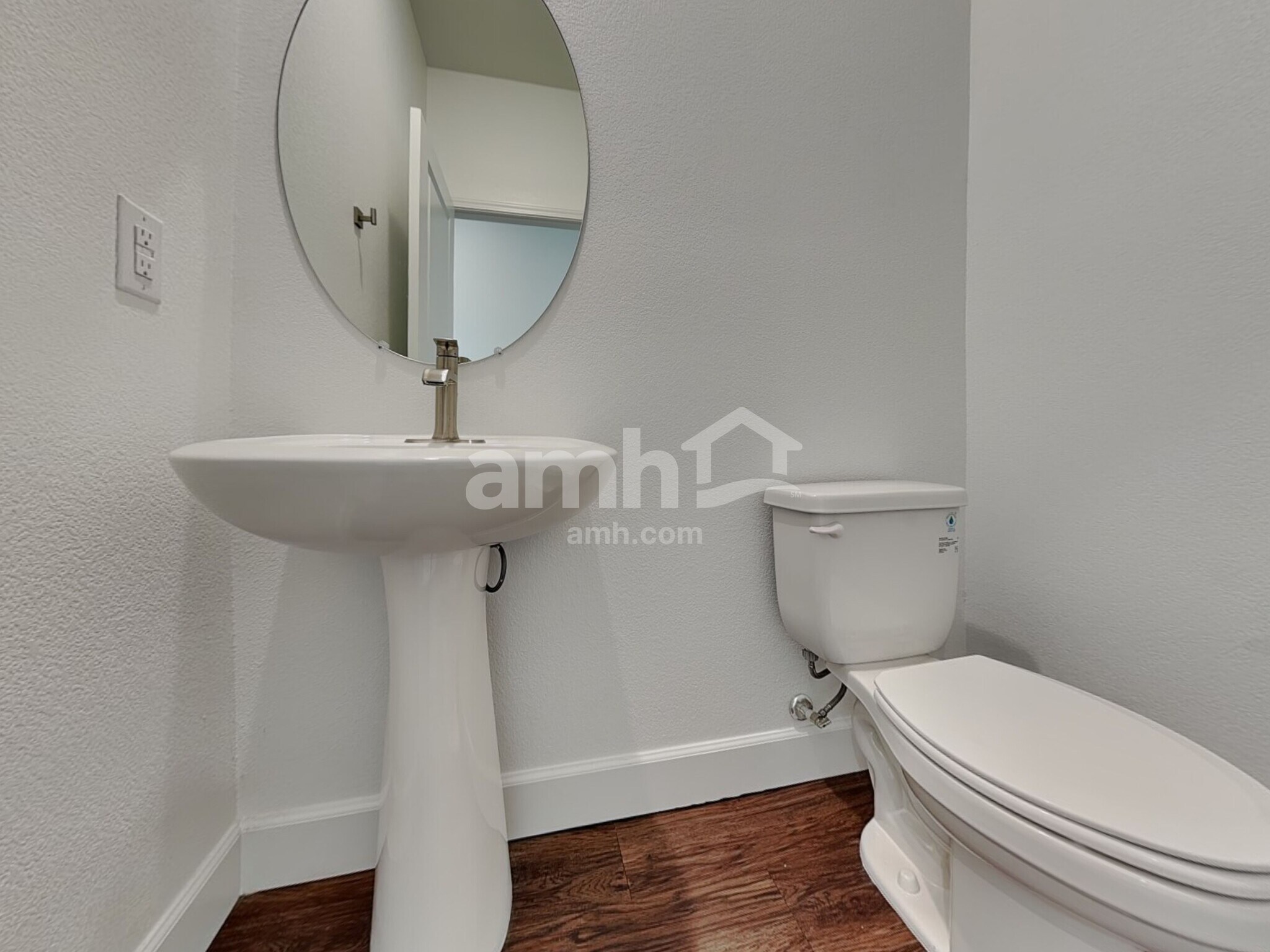 Building Photo - 3328 Blodwen St