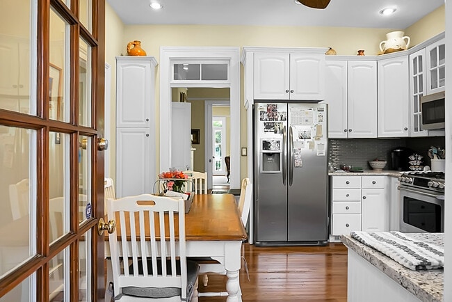 Building Photo - 6 Wentworth St