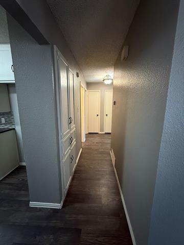 Building Photo - 401 Linda St