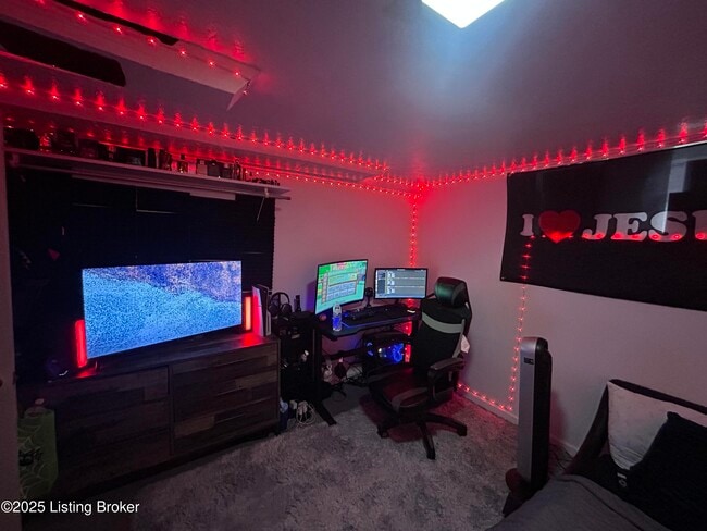 Building Photo - 741 S 39th St