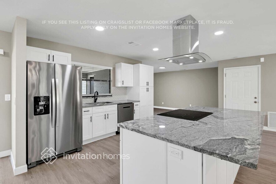 Building Photo - 5522 Fulmar Dr