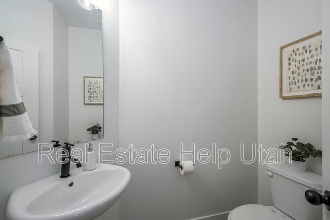 Building Photo - 2903 Red Velvet Ln