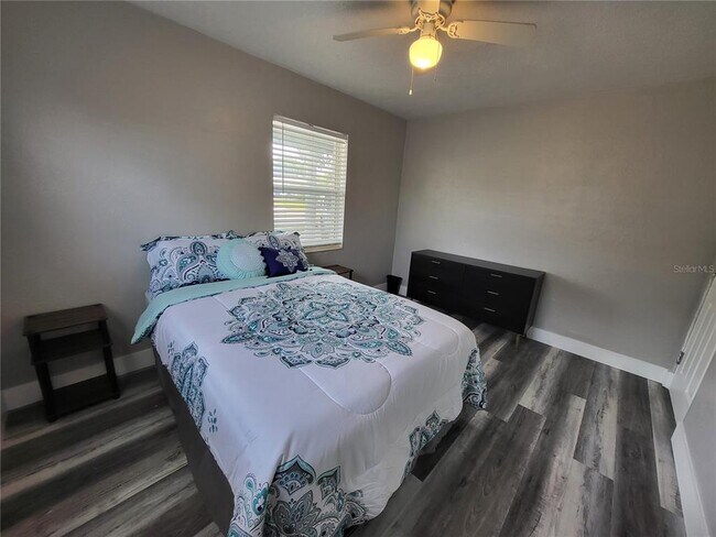 Building Photo - 5624 Lime Way