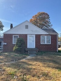 Building Photo - 207 W Hwy 50