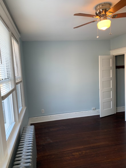 Building Photo - 1533 Isherwood St NE