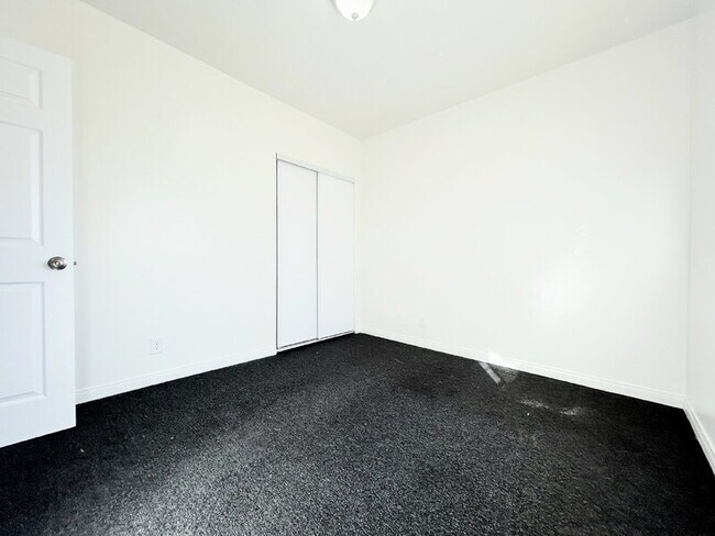 Building Photo - 8251 San Pedro St