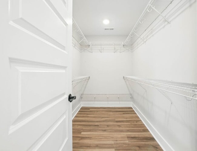 Building Photo - 4 Bedroom Pet Friendly Home For Rent Near ...
