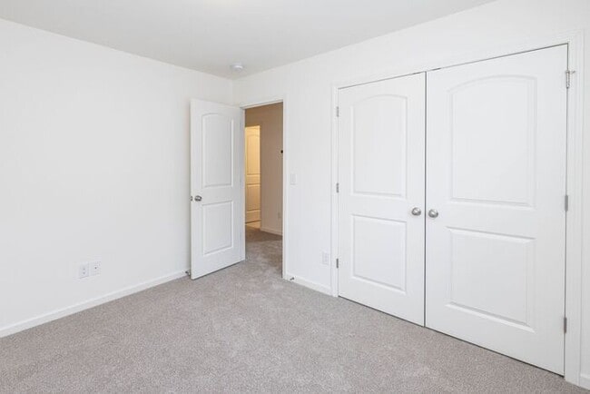 Building Photo - 4 Bedroom Home Piedmont School District - AVAILABLE FEBRUARY 2026