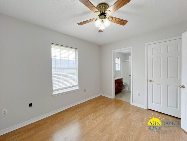 Building Photo - 5406 Josh Dr