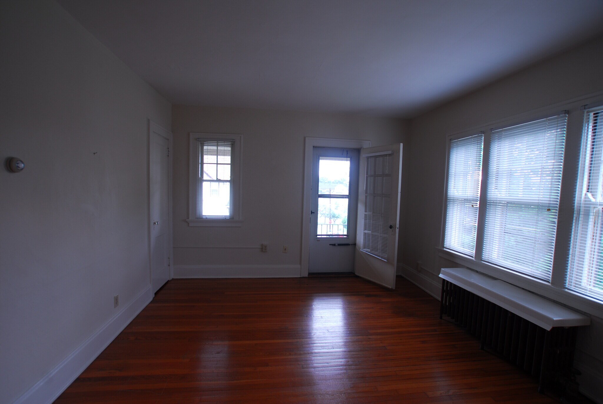 Building Photo - 3102 Troy Ave