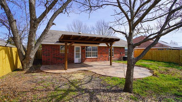 Building Photo - 403 E R Ellis Ave