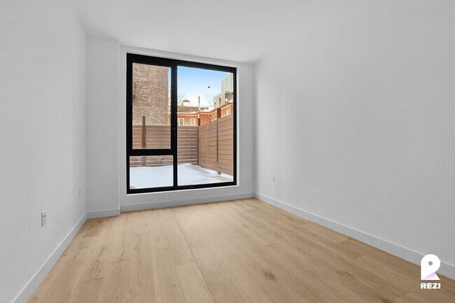 Building Photo - 148-37 88th Ave