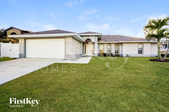 Primary Photo - 4113 SW 8th Pl