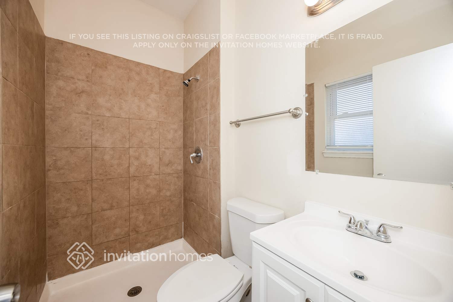 Building Photo - 2935 Haystack Dr