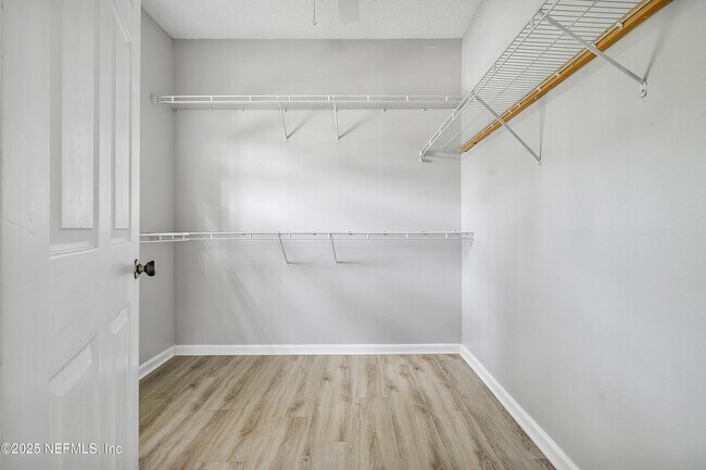 Building Photo - 10000 Gate Pkwy