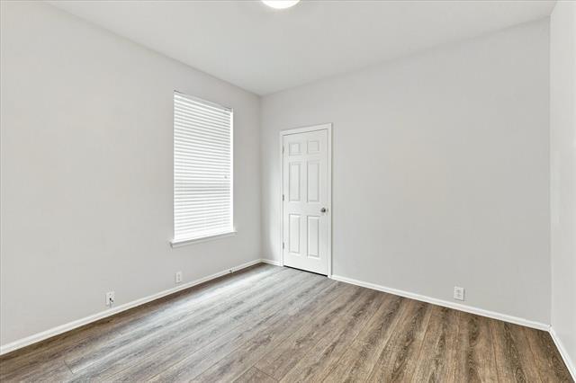 Building Photo - 2812 Thorncreek Ln