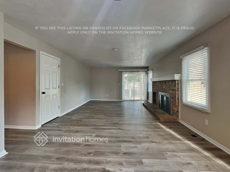 Building Photo - 18290 E Hampden Pl