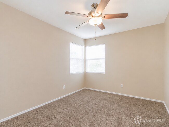 Building Photo - Spacious 3-Bedroom, 3-Bath Home in North Ranch with Community Pool & Amenities