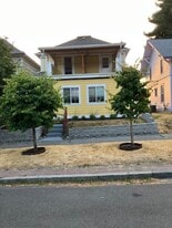 Building Photo - 1409 N Fife St