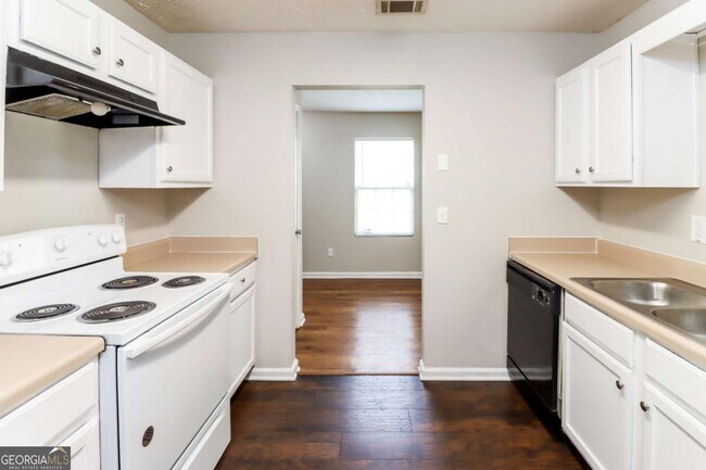 Building Photo - 10944 Big Sky Dr