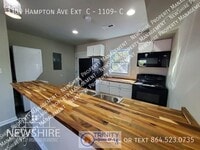 Building Photo - 1109 Hampton Ave Ext