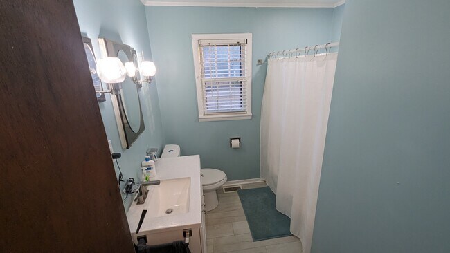 Building Photo - 4640 Conebury Ln