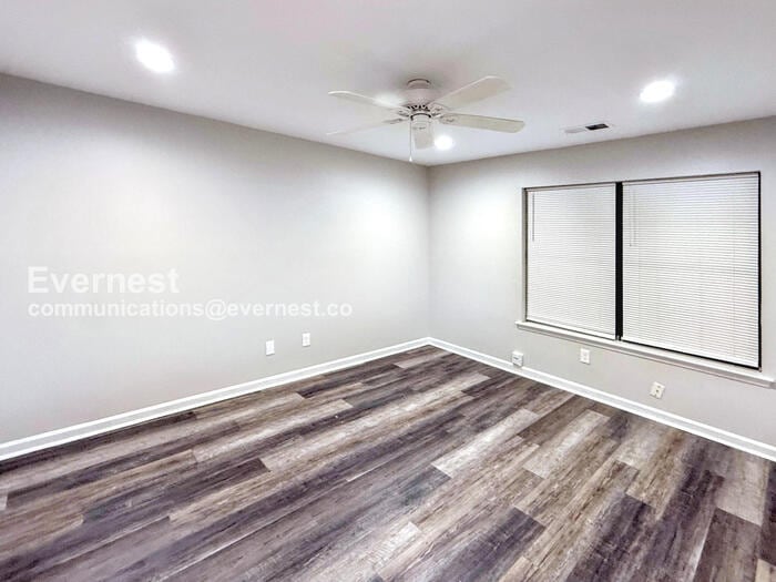 Building Photo - 615 Cahaba Manor Trail