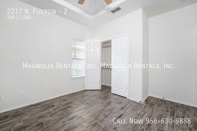 Building Photo - 2217 N. Fulton-2