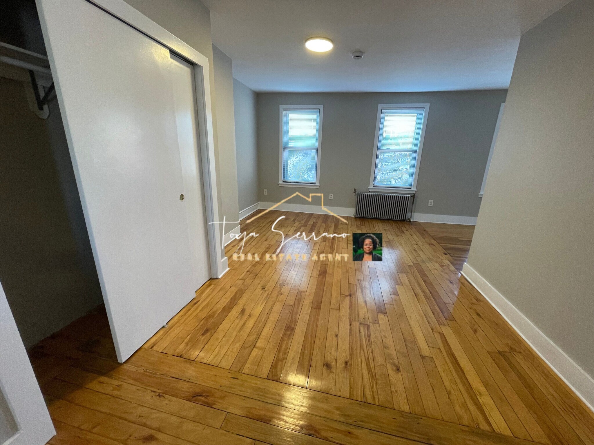 Building Photo - 39 Beacon St