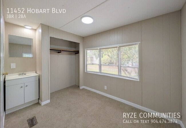Building Photo - 11452 Hobart Blvd