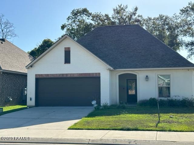 Primary Photo - 300 Sparrowhawk St