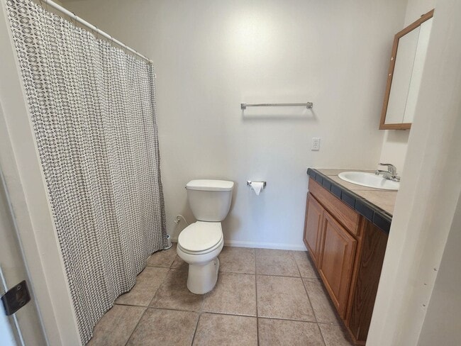 Building Photo - One of a Kind!!! 3 Bedroom house with 4 bathrooms