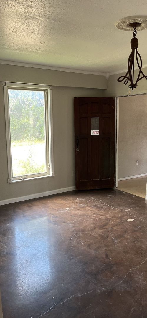 Building Photo - 4405 Reese Creek Rd