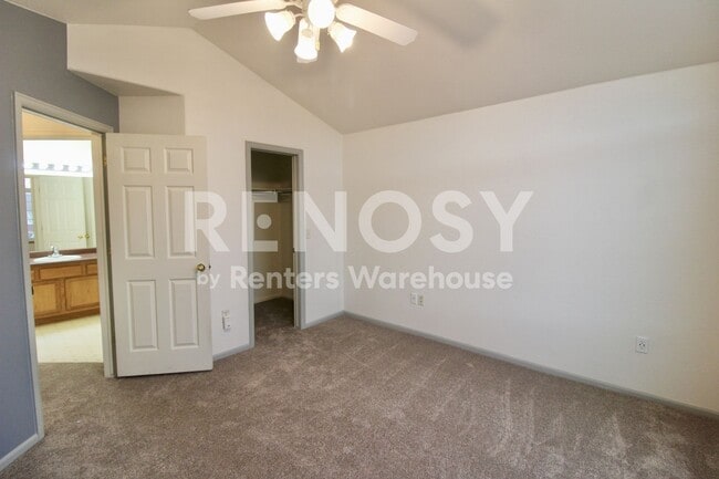Building Photo - 3242 E 103rd Dr