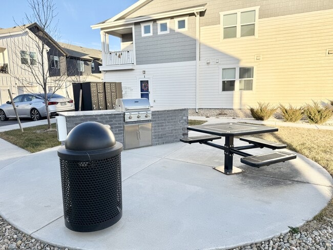 Building Photo - 1820 Iron Wheel Dr