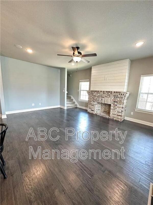 Building Photo - 3819 W Maclura Way