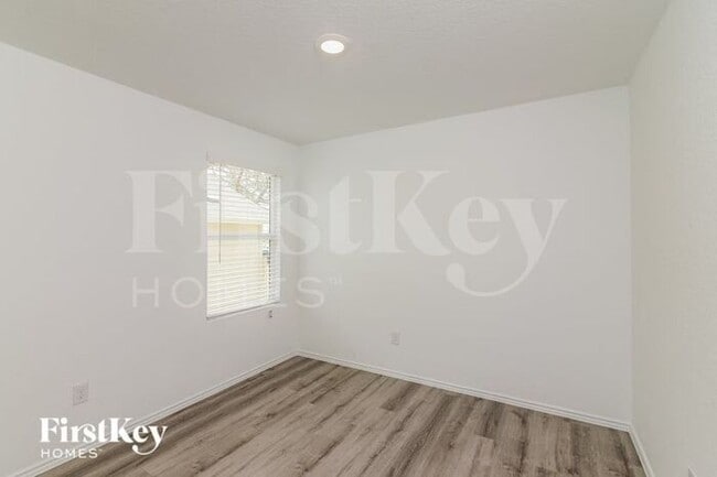 Building Photo - 10219 Ickham Ml Ct