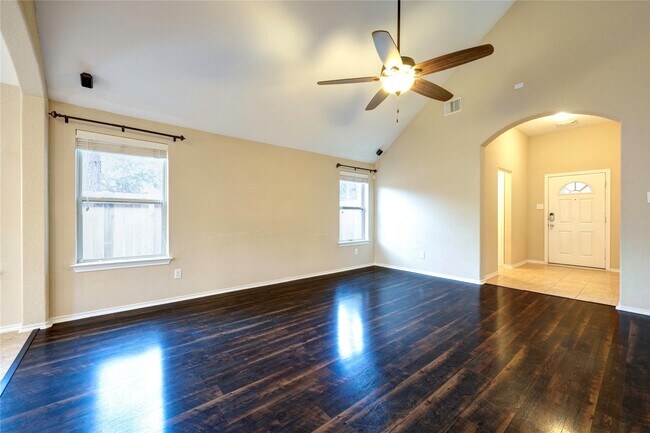 Building Photo - 6302 Denison Oaks Dr