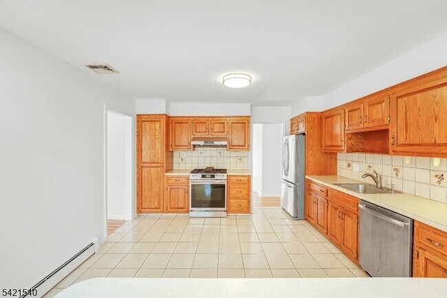 Building Photo - 59 Ferguson Rd