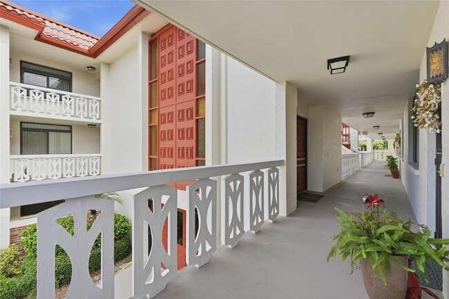 Building Photo - 2612 Pearce Dr