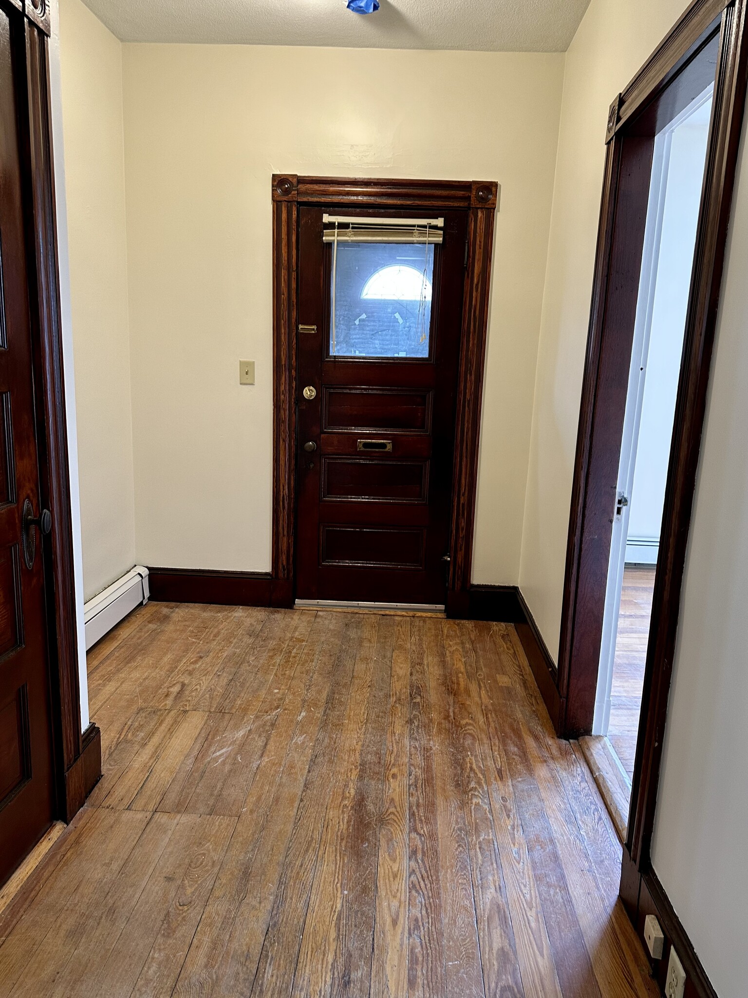 Front Entrance - 505 Main St