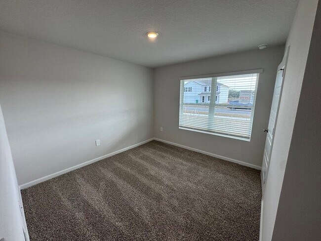 Building Photo - 164 Pruitt Dr