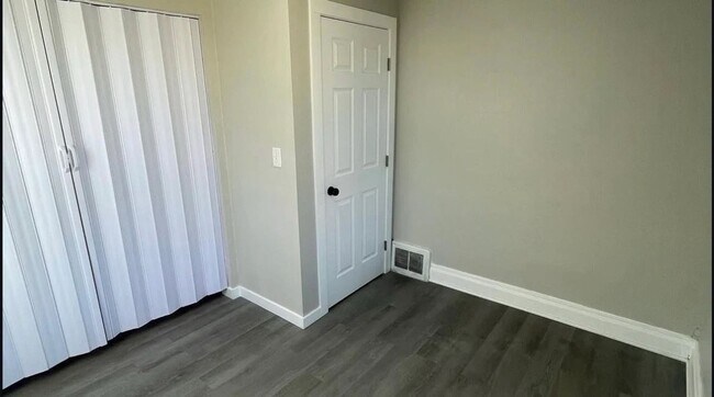 Building Photo - Charming 4 Bed, 2 Bath home in Pueblo | $1900