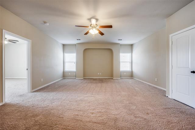 Building Photo - 5901 Longmont Dr