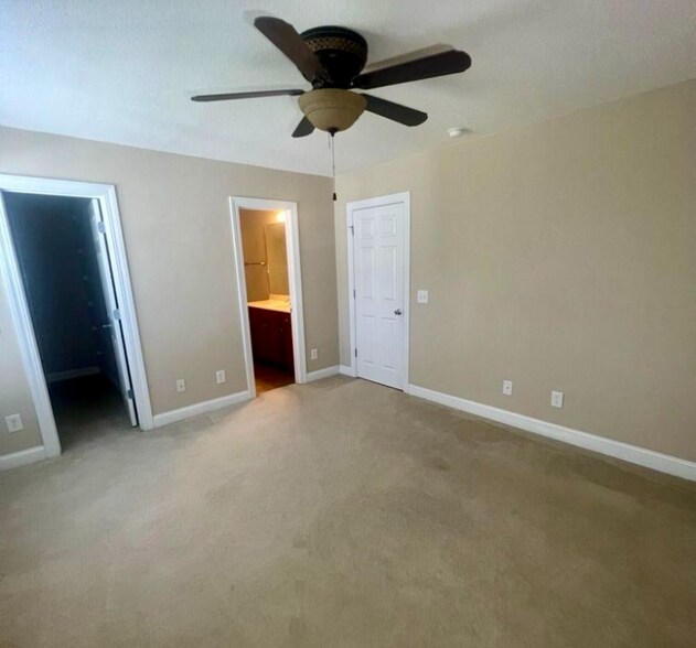 Building Photo - 4267 Dudleys Grant Dr